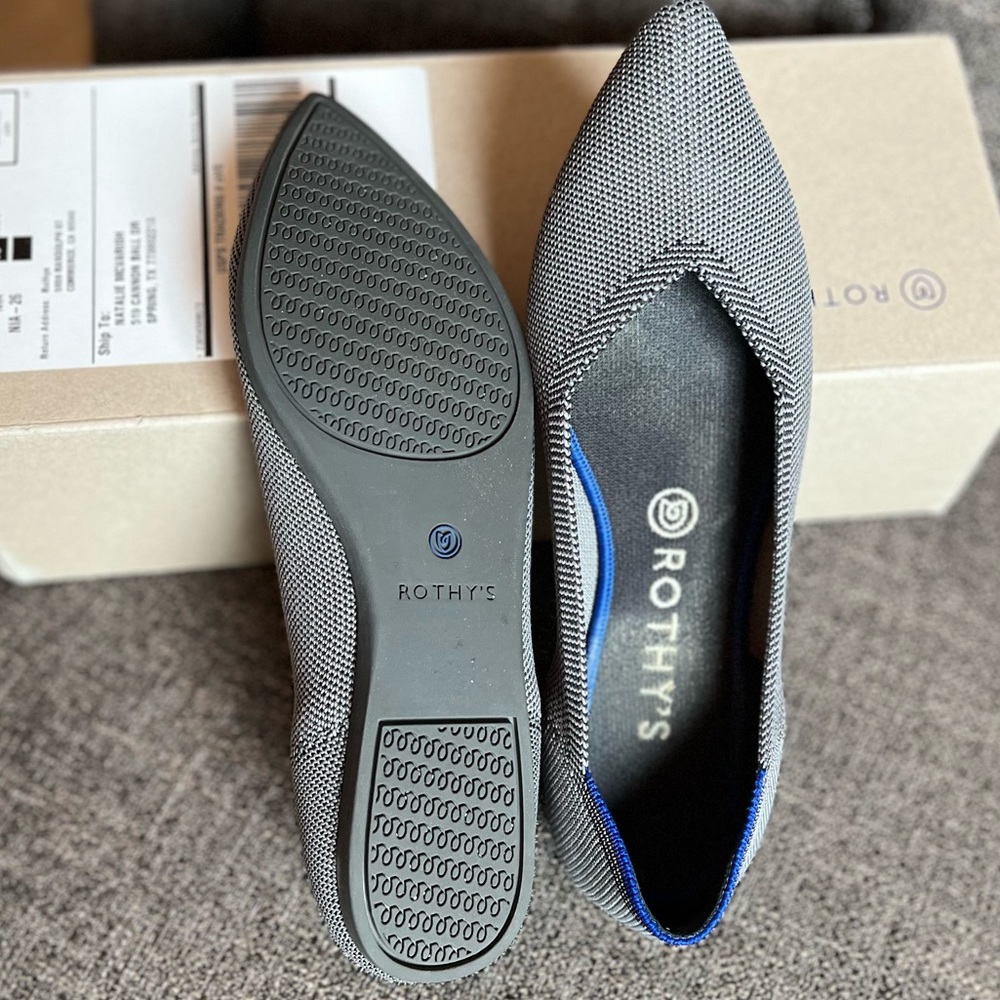 Size 9 Rothy’s flats
